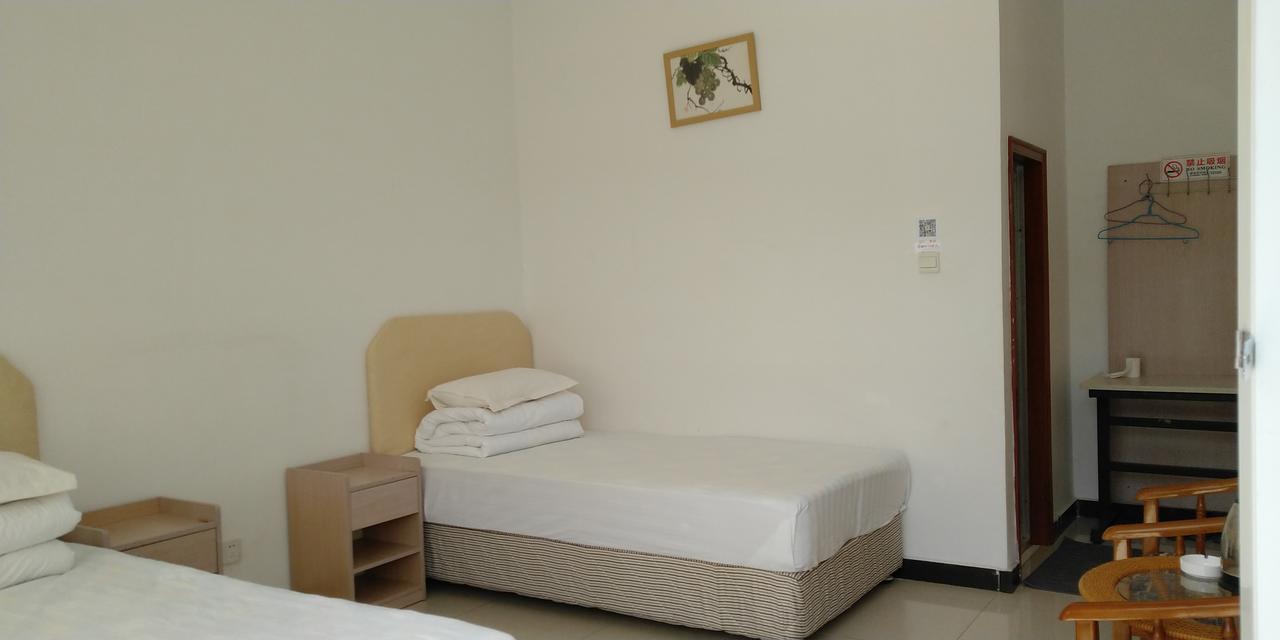 הואירו Beijing Huanghuacheng Water Great Wall Derunju Guesthouse מראה חיצוני תמונה