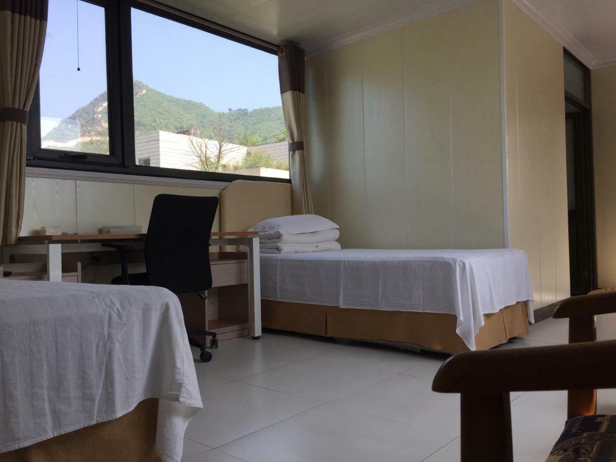 הואירו Beijing Huanghuacheng Water Great Wall Derunju Guesthouse מראה חיצוני תמונה